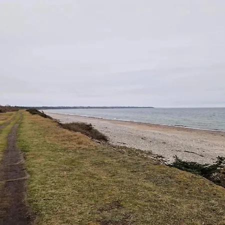 Seaside Serenity In Lumsays-by Traum * Ebbelokke